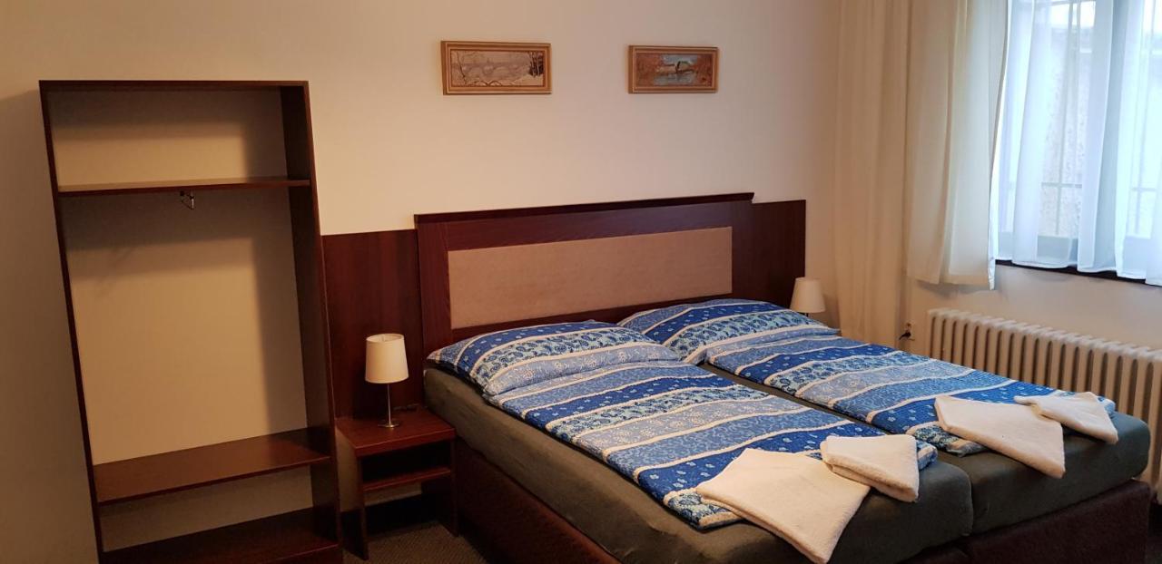 & Restaurace Na Rychte 3*