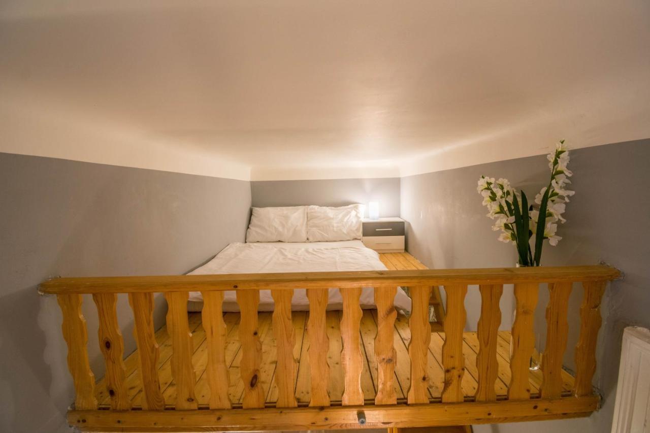Chest Design Apartment Prague