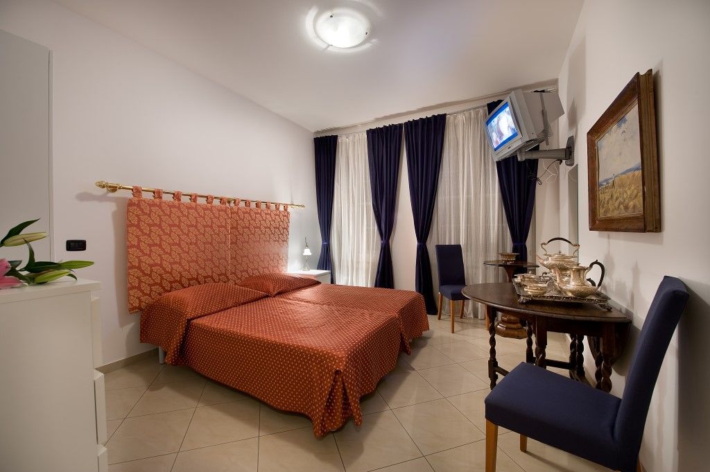 Hotel Bologna 4*