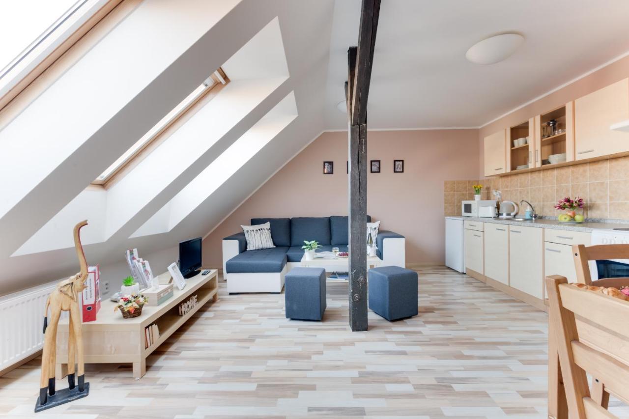 Jane's Attic Prague
