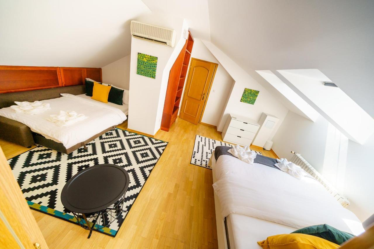 Apartment Alone 5br+3bath Penthouse In Center Of