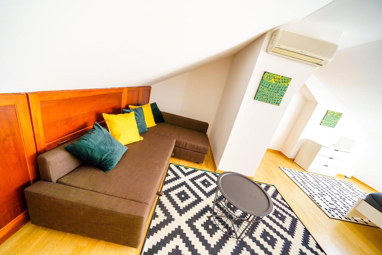 Apartment Alone 5br+3bath Penthouse In Center Of *