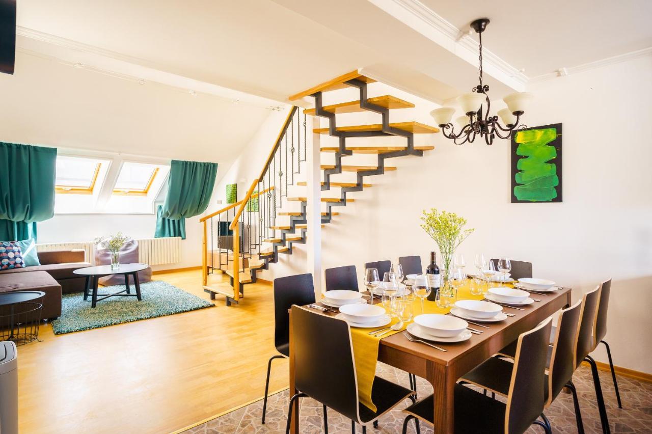 Apartment Alone 5br+3bath Penthouse In Center Of *