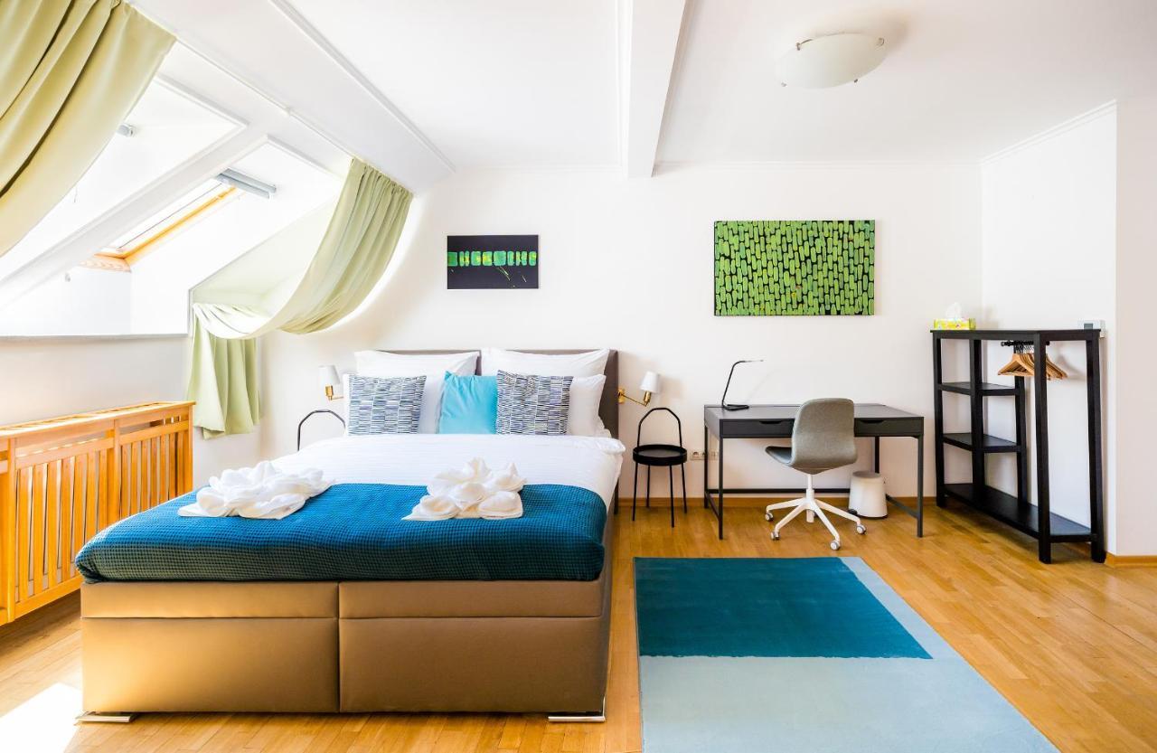 Apartment Alone 5br+3bath Penthouse In Center Of *