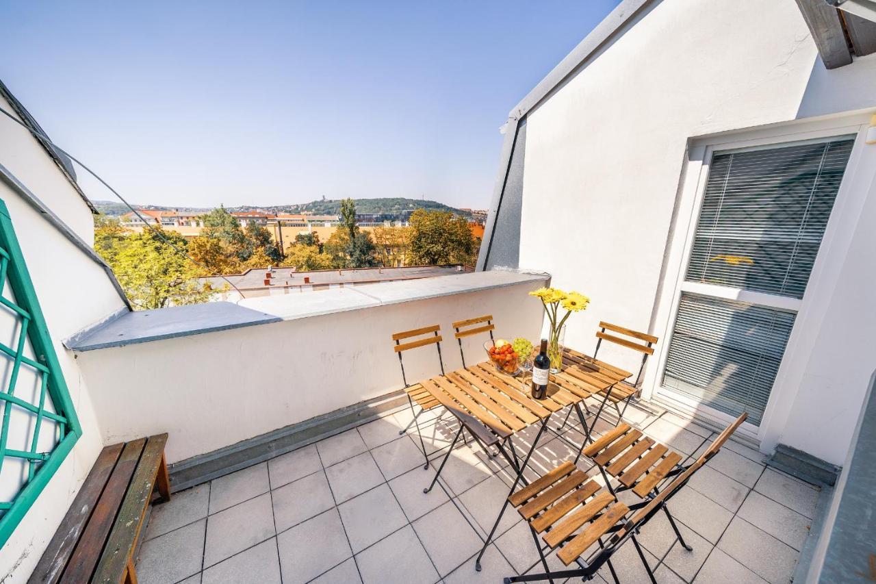 Apartment Alone 5br+3bath Penthouse In Center Of
