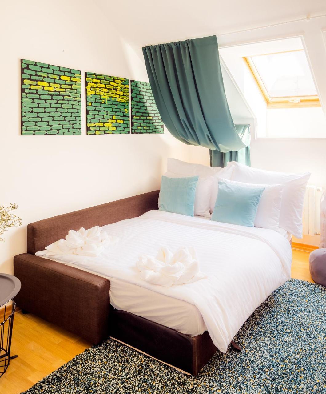 Alone 5br+3bath Penthouse In Center Of Apartment Prague