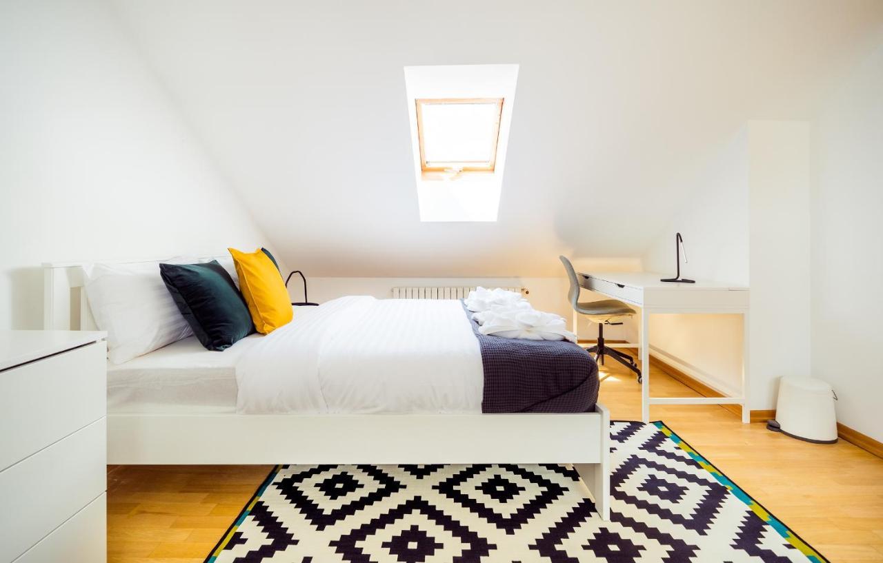 Alone 5br+3bath Penthouse In Center Of Prague