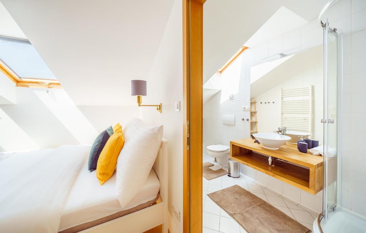 Alone 5br+3bath Penthouse In Center Of Prague