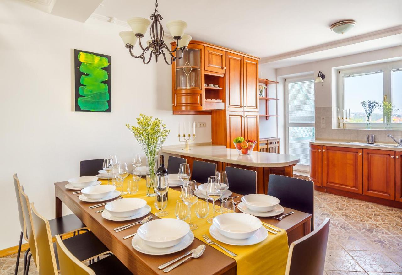 Apartment Alone 5br+3bath Penthouse In Center Of Prague