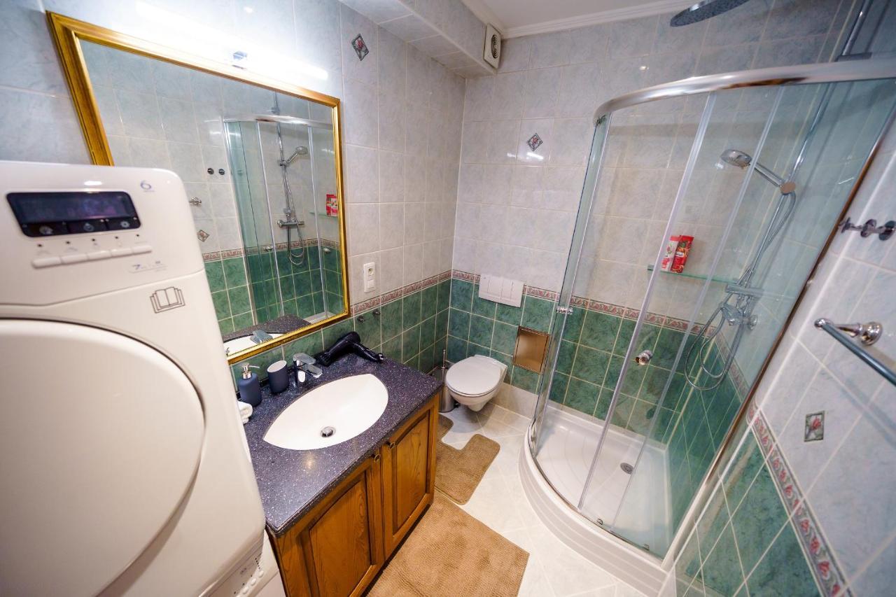 Apartment Alone 5br+3bath Penthouse In Center Of *