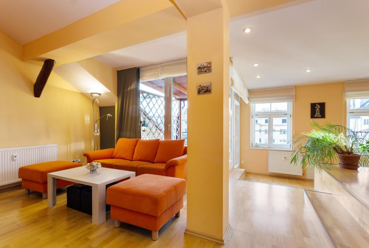 Apartment Perunova
