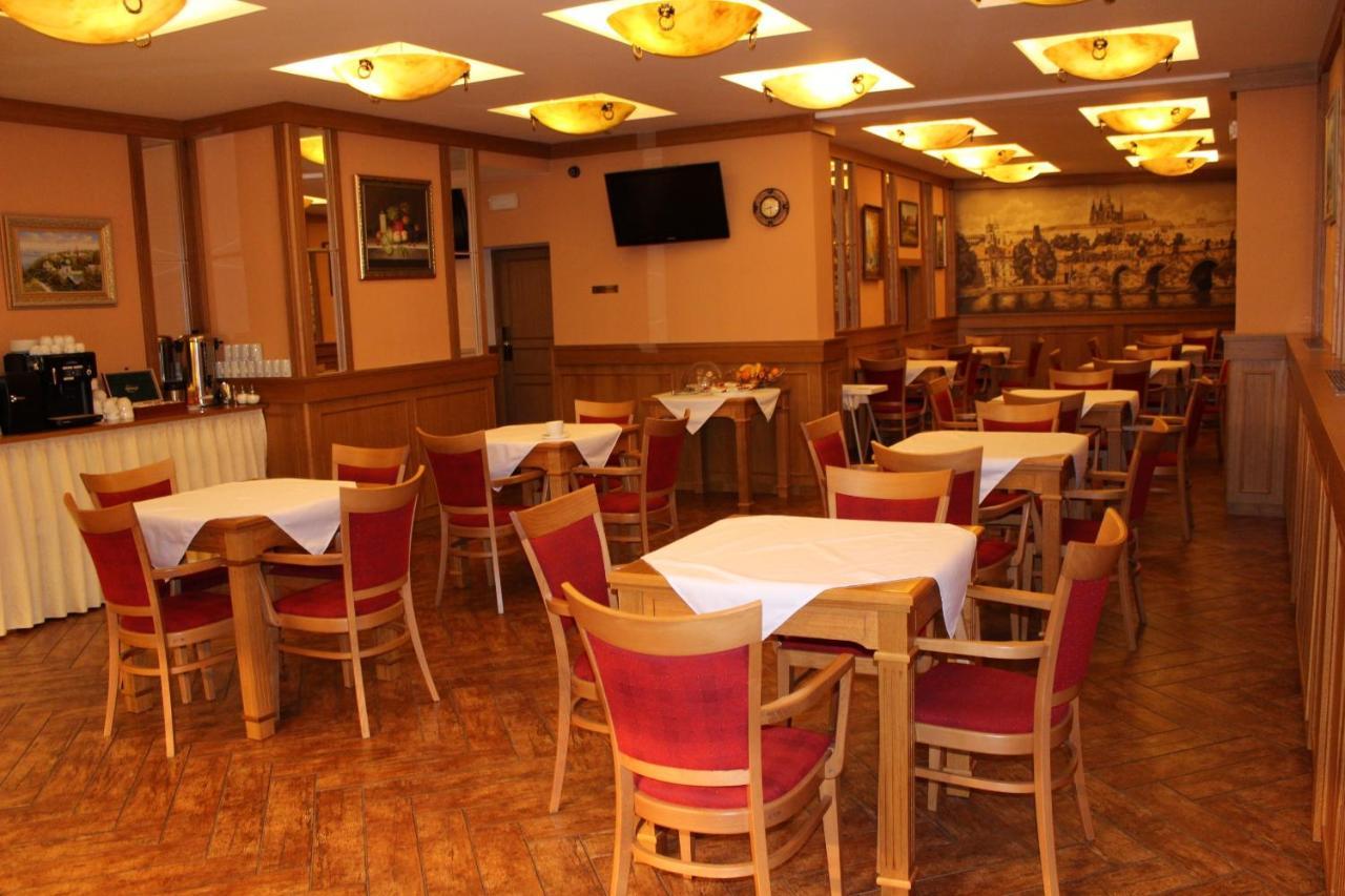 Askania Hotel 4*