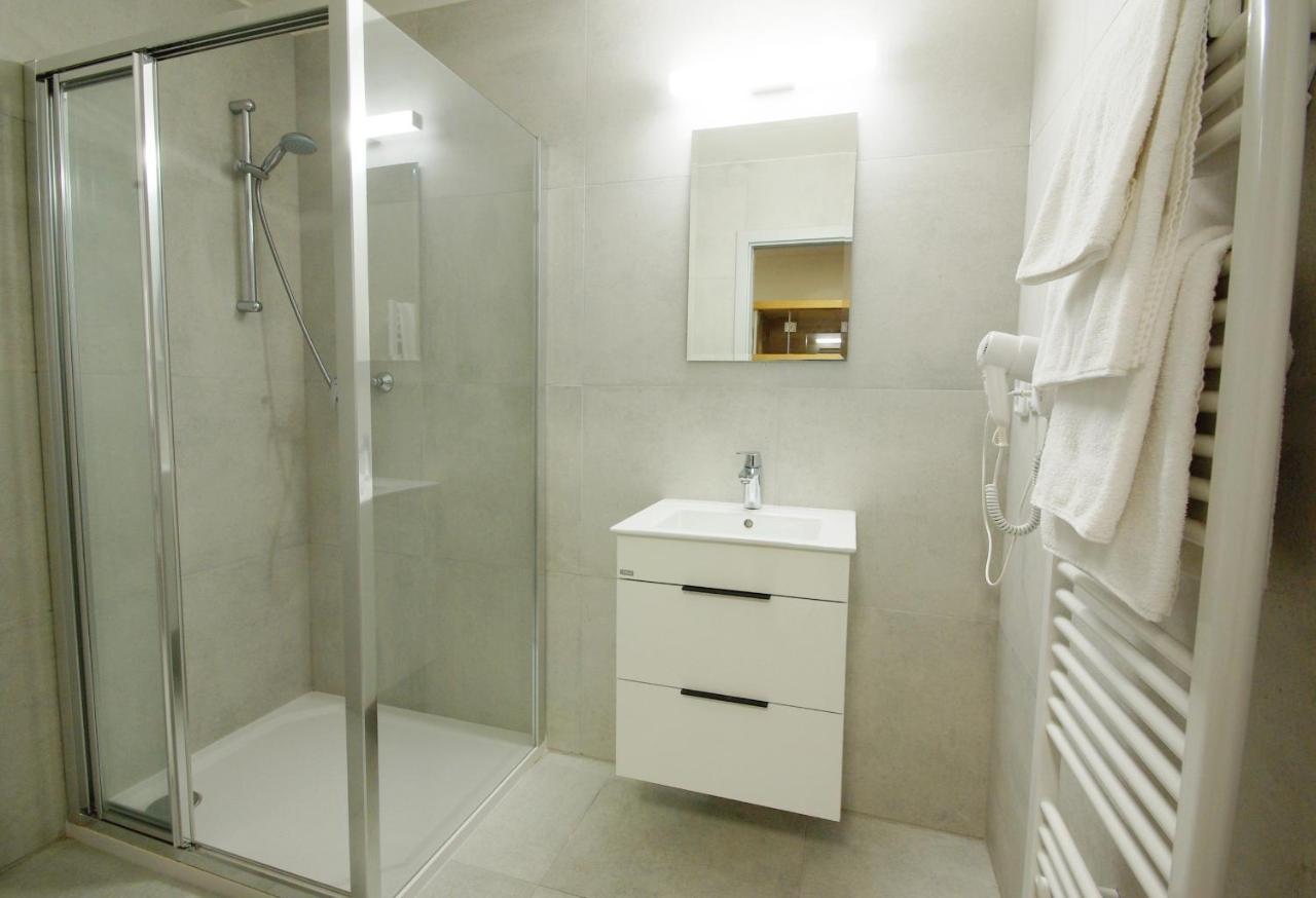 Hotel Adeba 3*