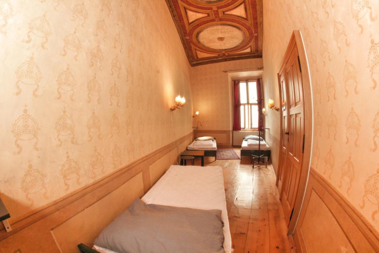 Auberge de jeunesse Homer - Old Town Square Prague