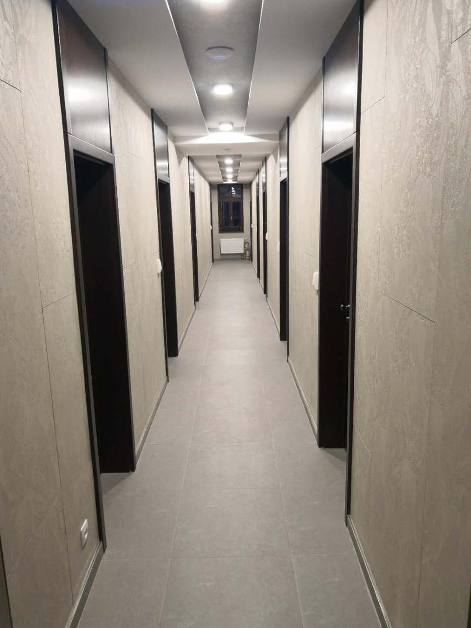 Sun-house Pension&restaurant -parkingfree- Hotel Praga
