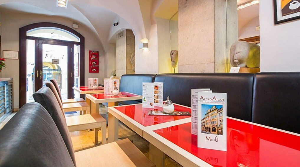 The Golden Wheel Hotel 4*