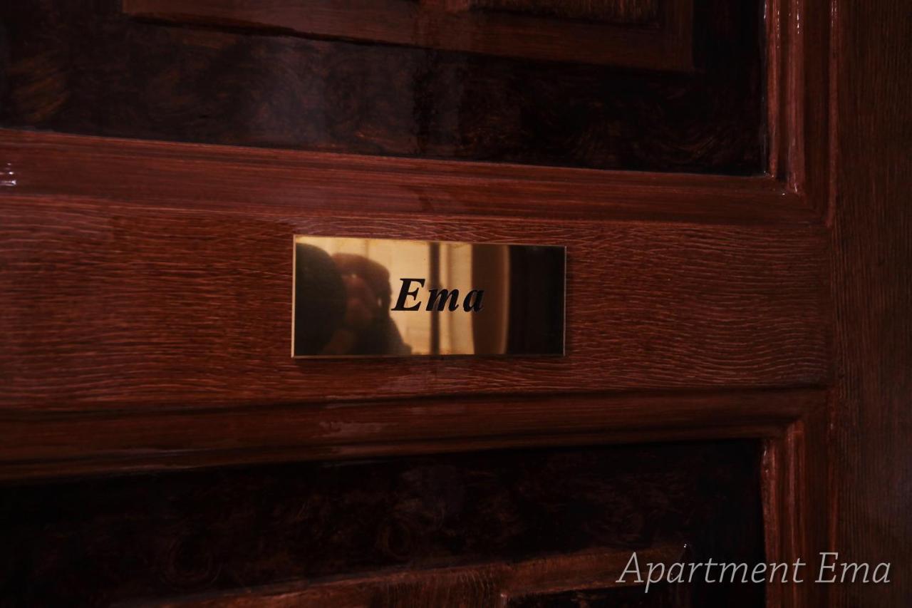 Women's Hall Of Fame Apartment