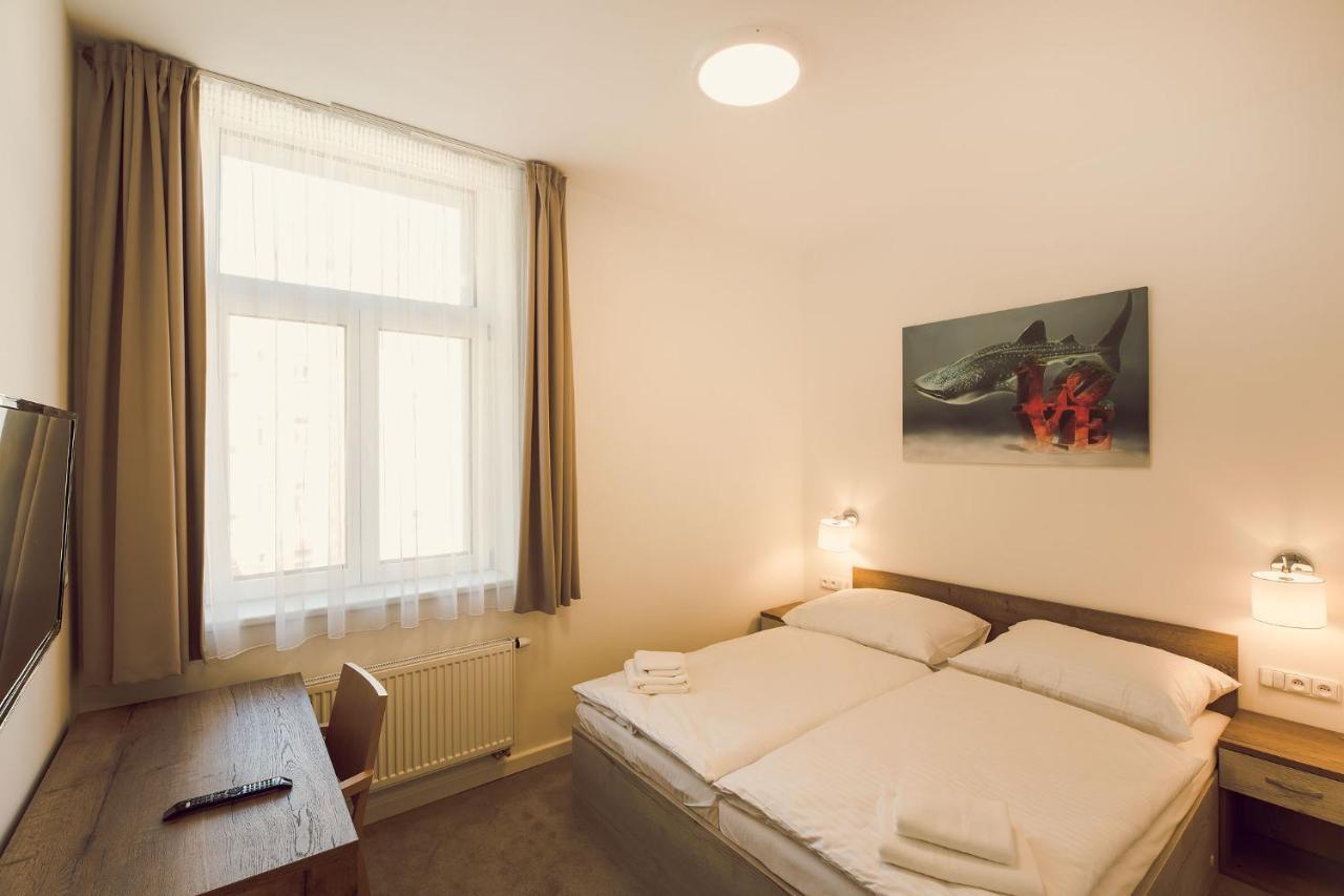 Kings Hotel 3*