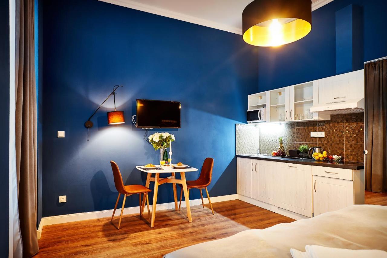 Vaclavska Apartment *