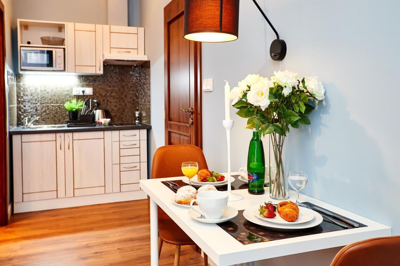 Vaclavska Apartment *