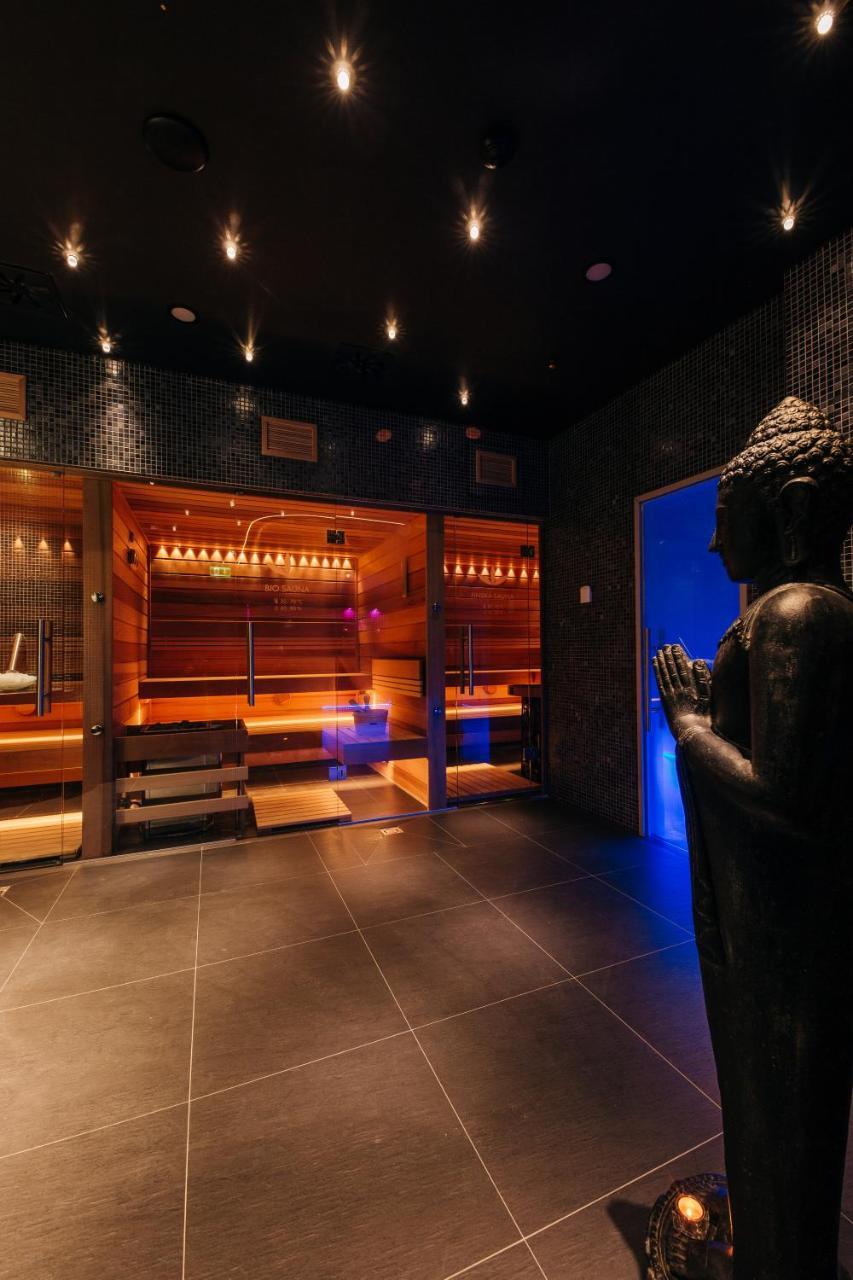 Aparthotel Bleisure & 4*