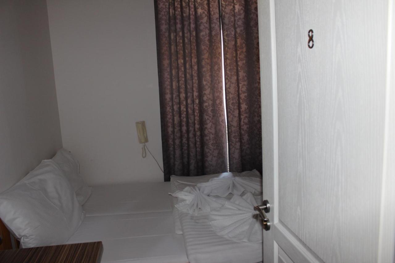 Bed & Breakfast Club Prague