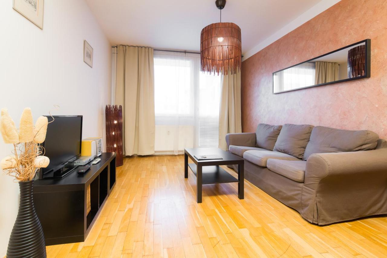 Elen'S Apartments Prague - Free Garage Parking Prague