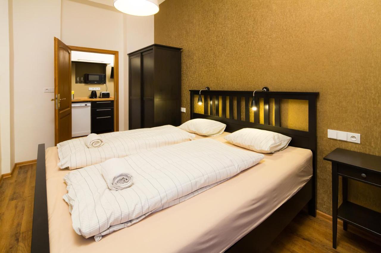Elen'S Apartments Prague - Free Garage Parking Apartment Prague