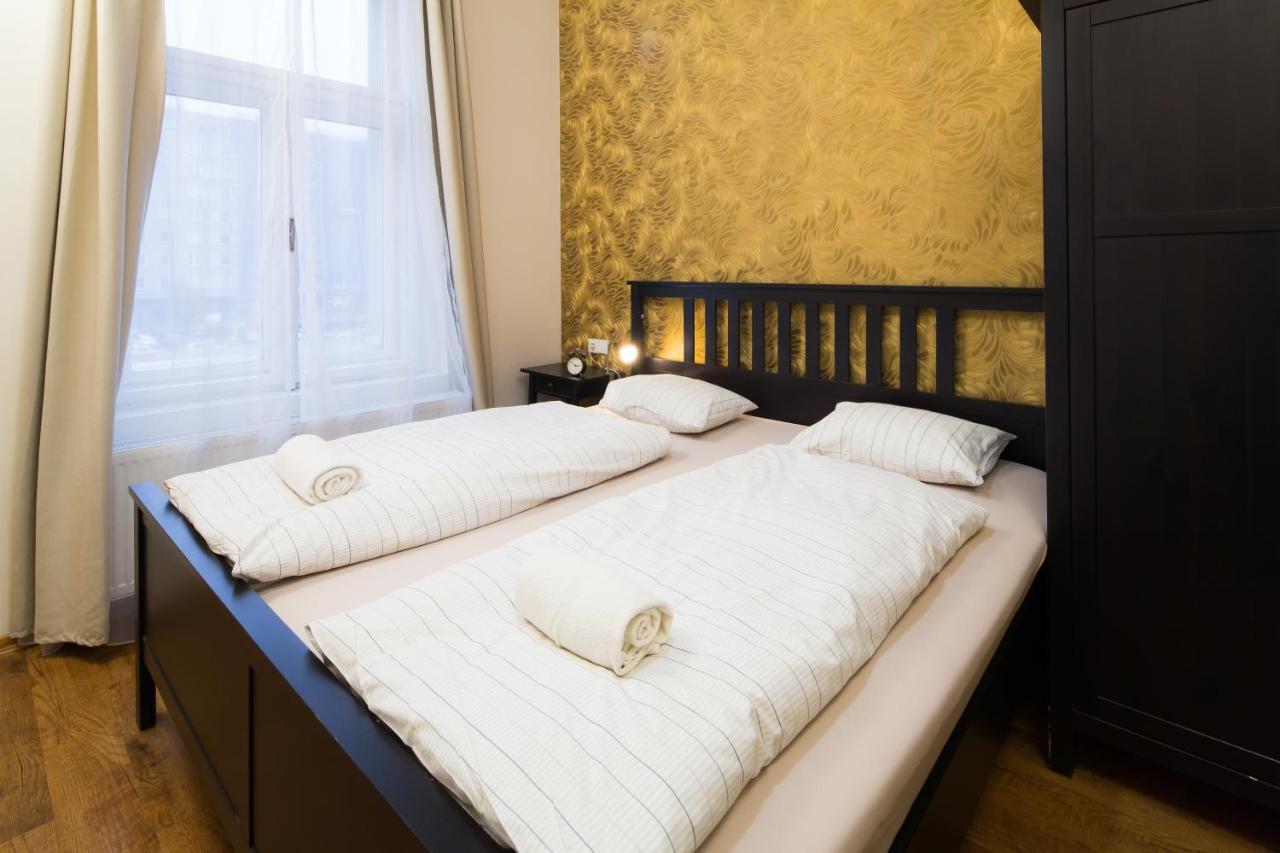 Elen'S Apartments Prague - Free Garage Parking Prague