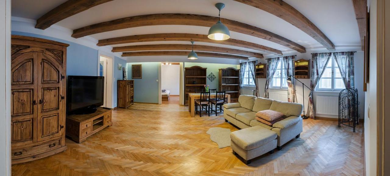 Apartment Golden Sheep Apartments Near Charles Bridge Prague