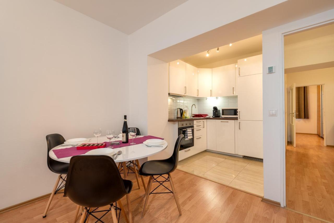 Rohacova Aparthotel 3*