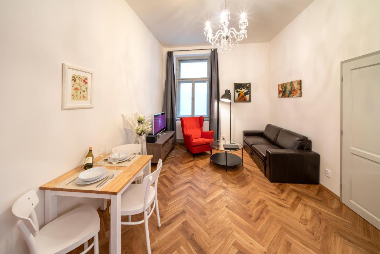 Apartment Old Town - Skorepka *