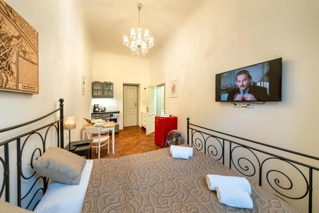 Old Town - Skorepka Apartment