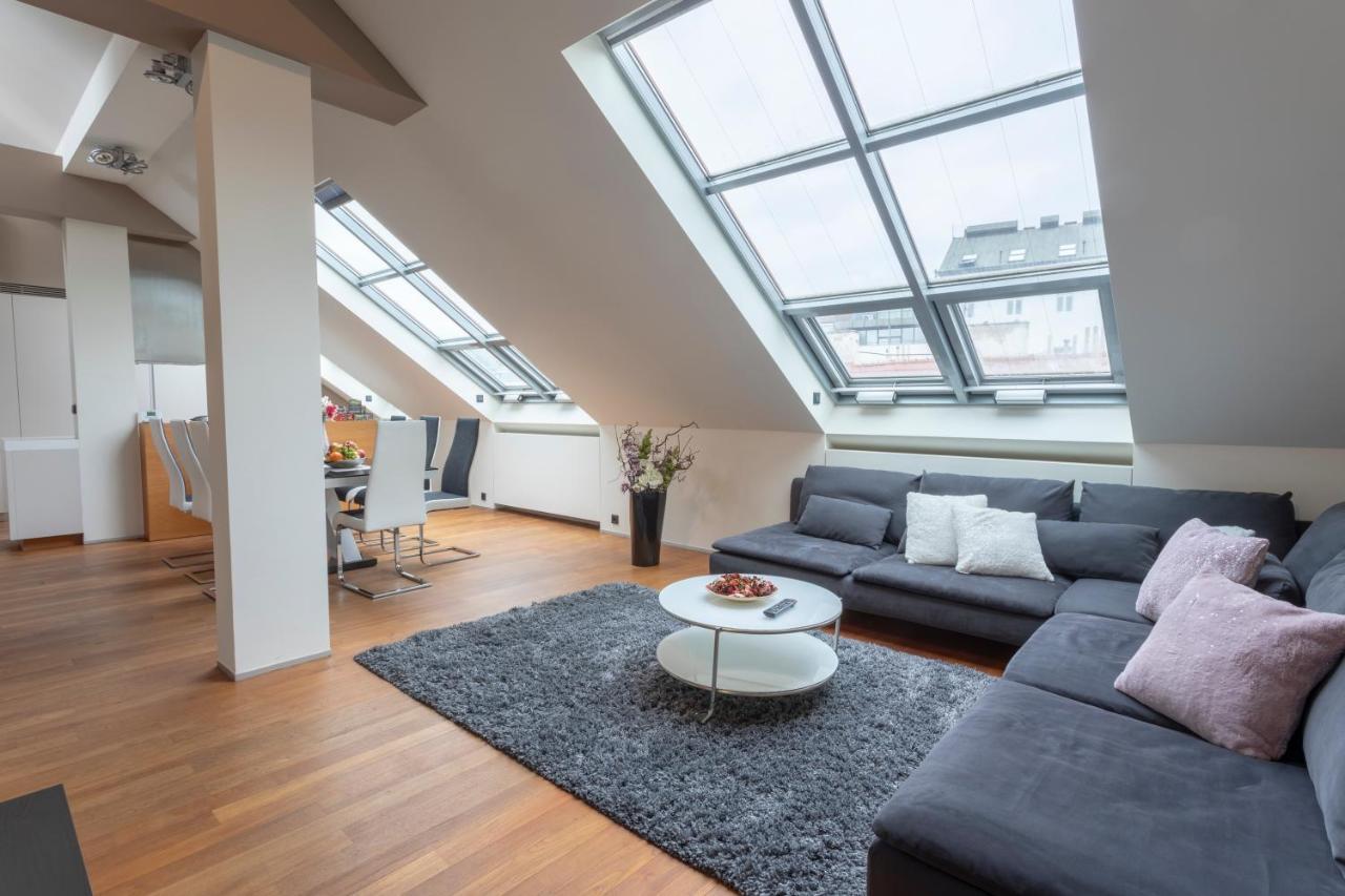 Luxury Duplex With Terrace Apartment Prague