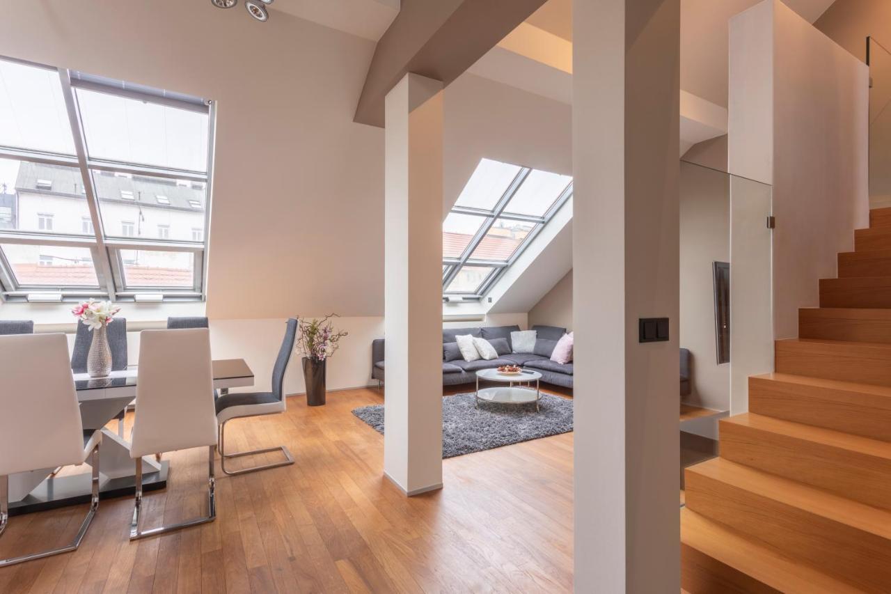 Apartment Luxury Duplex With Terrace Prague