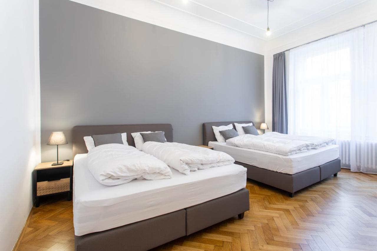 Spacious Near The River *
