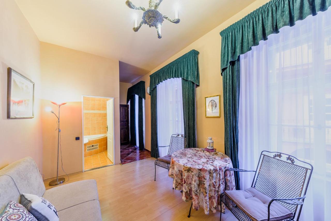 Seven Angels Apartamento Praga