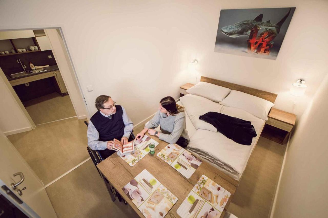 Kings Hotel 3*