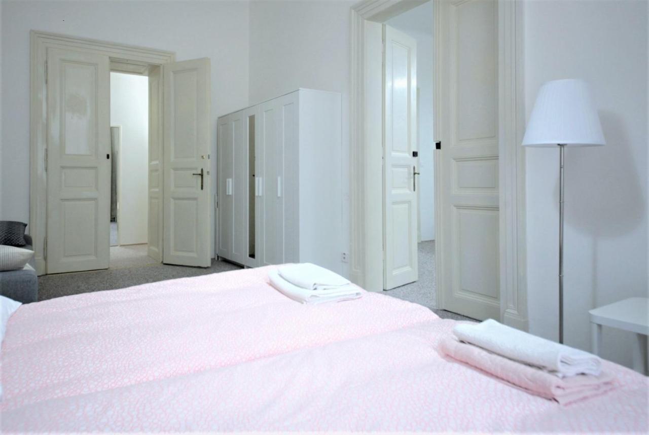 Wenceslas Aparthotel Prague