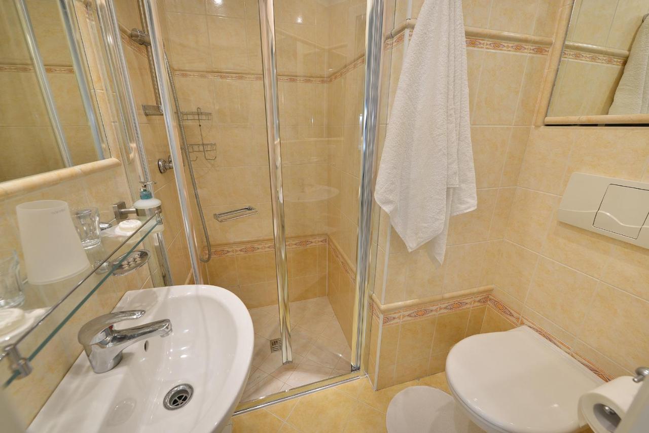 A. V. Aparthotel Prague