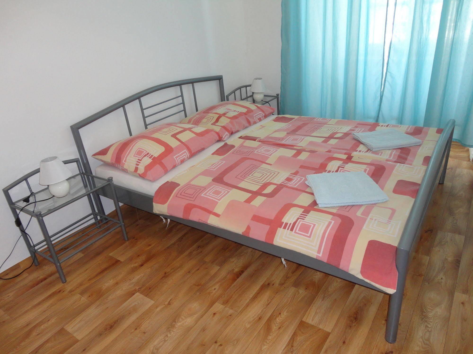 Guest house Tara 2*