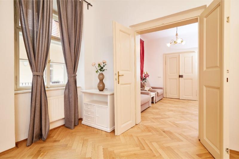 Apartment Golden Three Crowns *