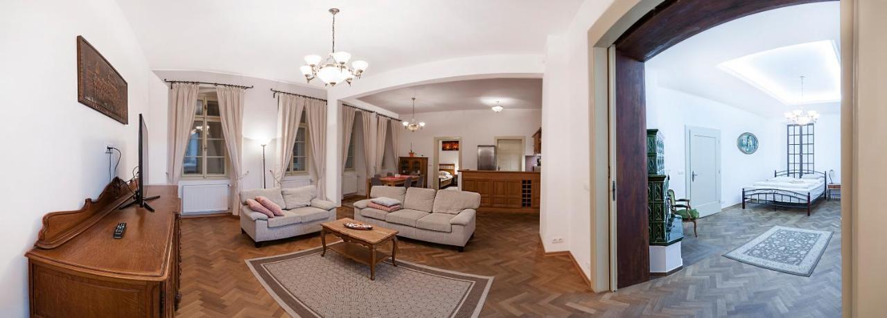 Apartment Golden Sheep Apartments Near Charles Bridge