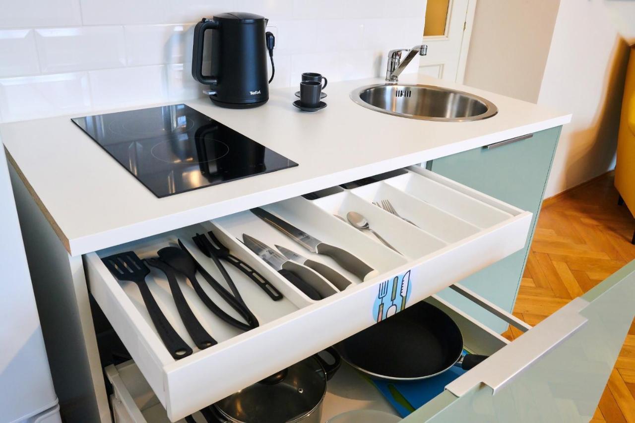 Nejedleho Apartmeet