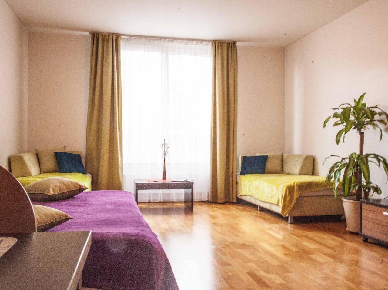 Angel Apartments *