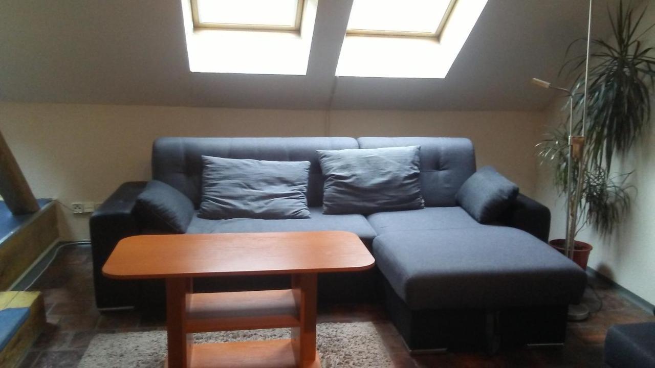 Smeralova Apartment *