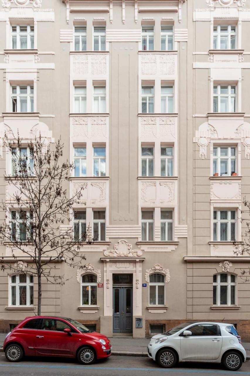 Kubelikova Apartment