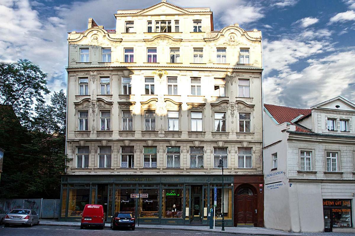 Aparthotel U Taisia Prague