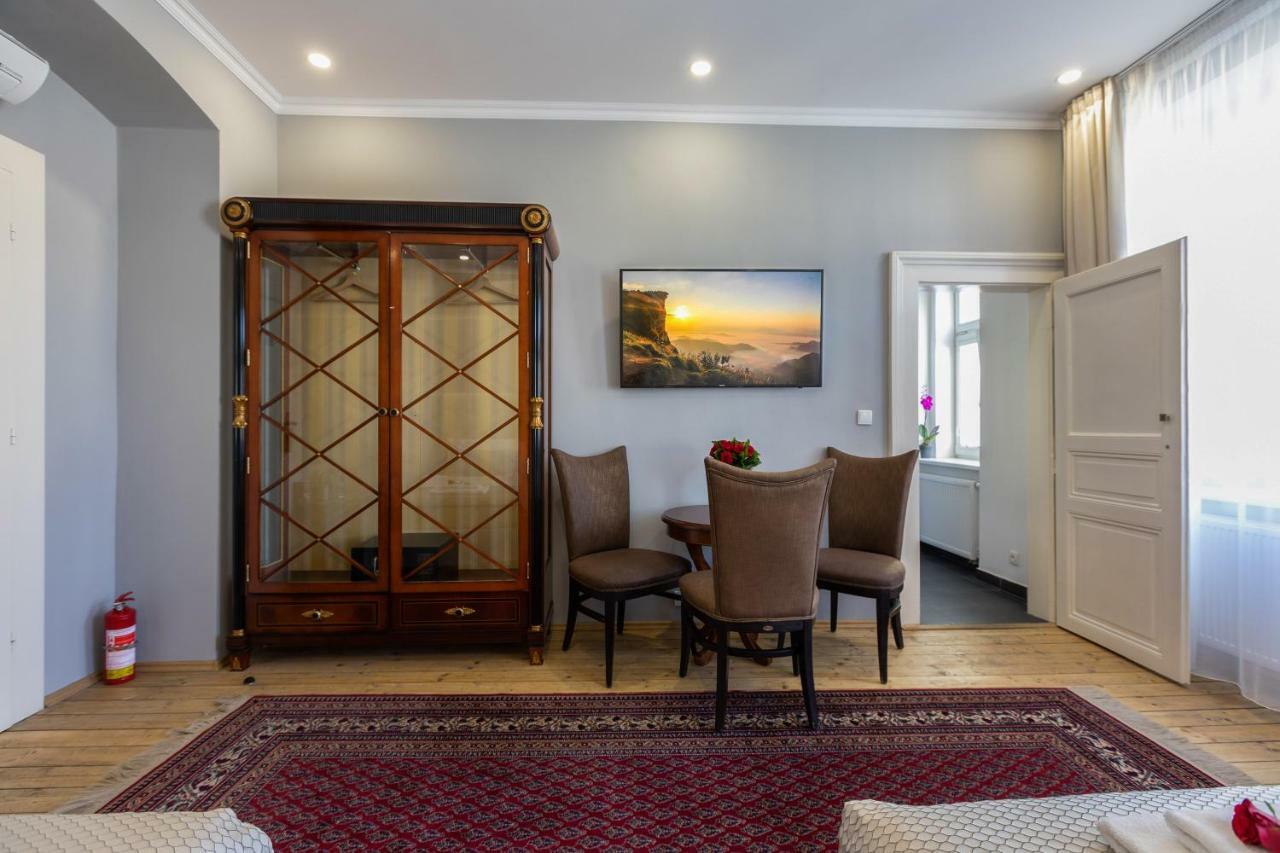 Slabur Aparthotel Prague