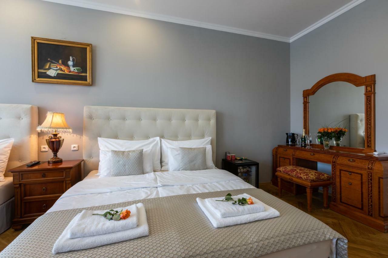 Apart Otel Slabur 4*
